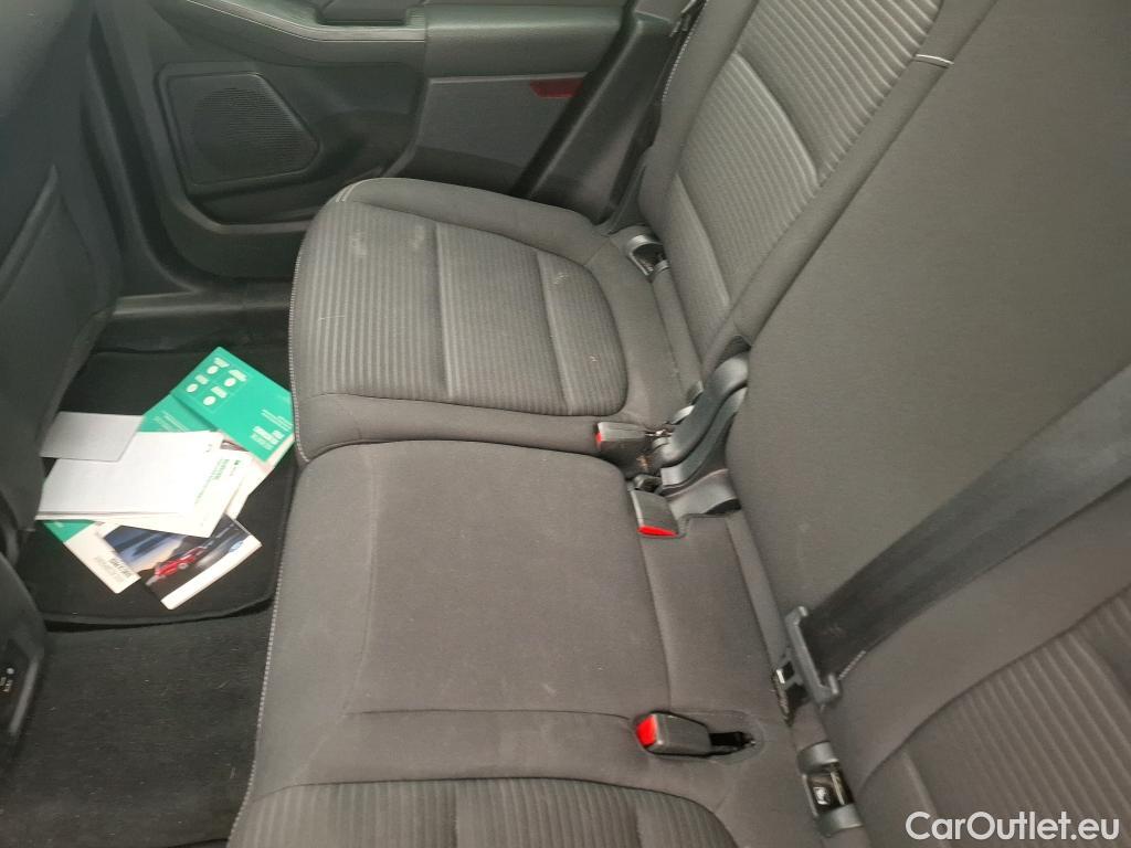  Ford  Kuga FORD  / 2019 / 5P / SUV 2.5 Dur 225 hybrid PHEV Pshift Titanium #33