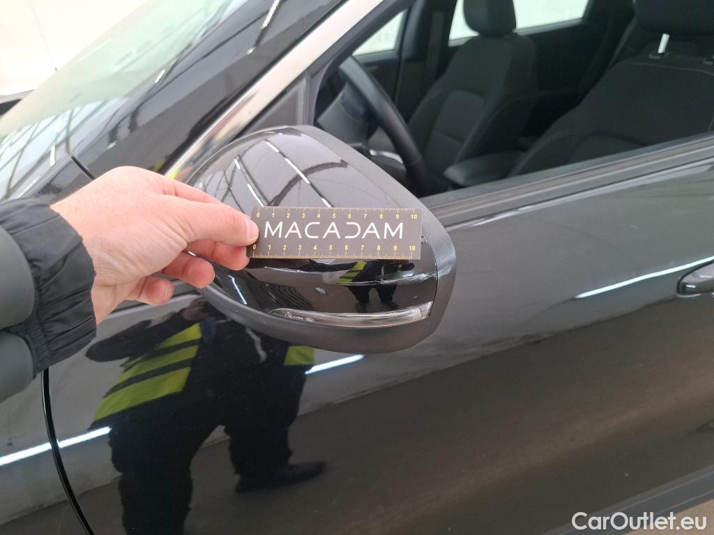  Ford  Kuga FORD  / 2019 / 5P / SUV 2.5 Dur 225 hybrid PHEV Pshift Titanium #34