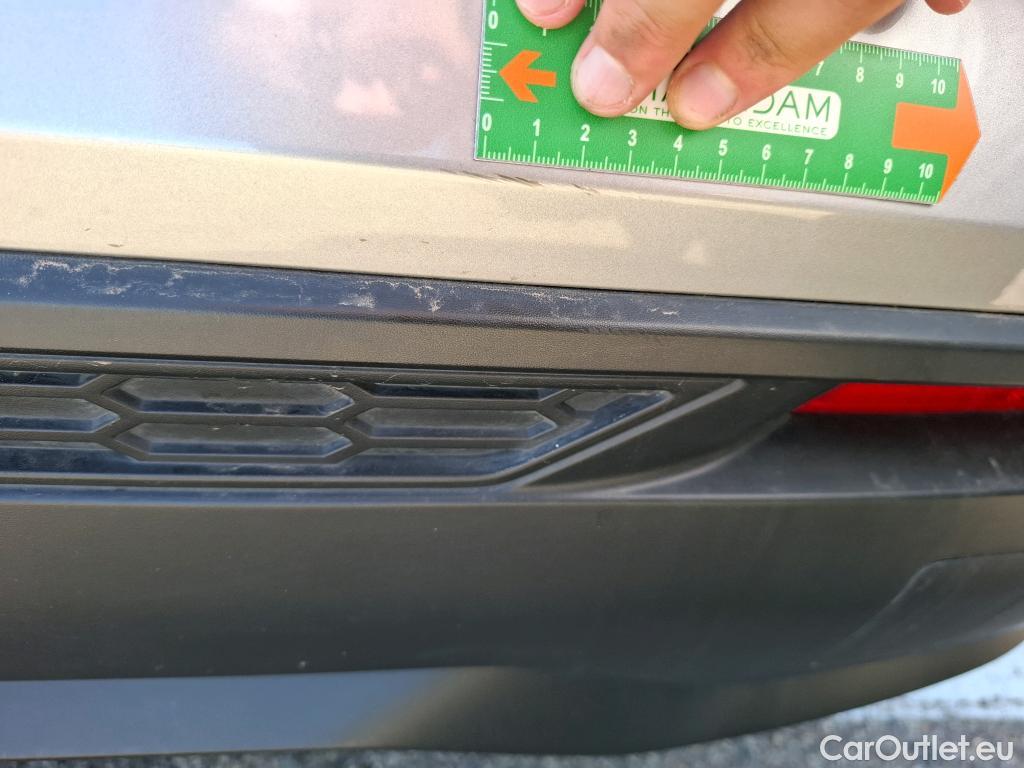  Nissan  Juke NISSAN  / 2019 / 5P / Crossover DIG-T 114 BVM6 Business Edition #24