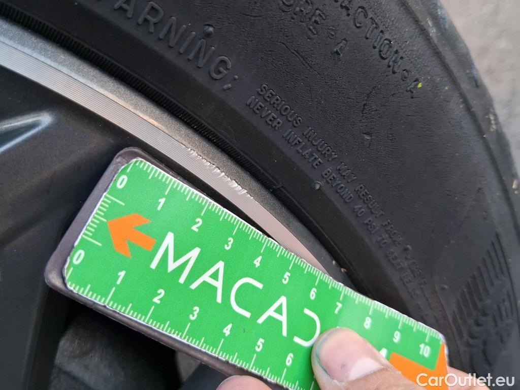  Hyundai  Konna HYUNDAI Kona / 2020 / 5P / SUV 1.6 HYBRID 141 EXECUTIVE HEV #7