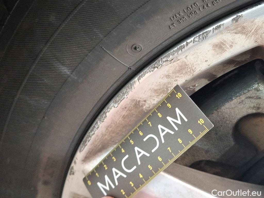  Lexus  NX LEXUS  / 2017 / 5P / SUV 2.5 300H Luxe 4WD AUTO #27