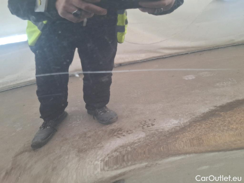  Ford  Kuga FORD  / 2019 / 5P / SUV 2.5 Dur 225 hybrid PHEV Pshift Titanium #26