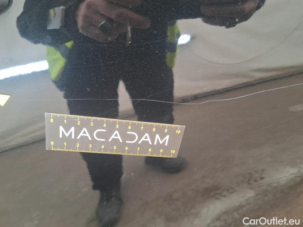  Ford  Kuga FORD  / 2019 / 5P / SUV 2.5 Dur 225 hybrid PHEV Pshift Titanium #24