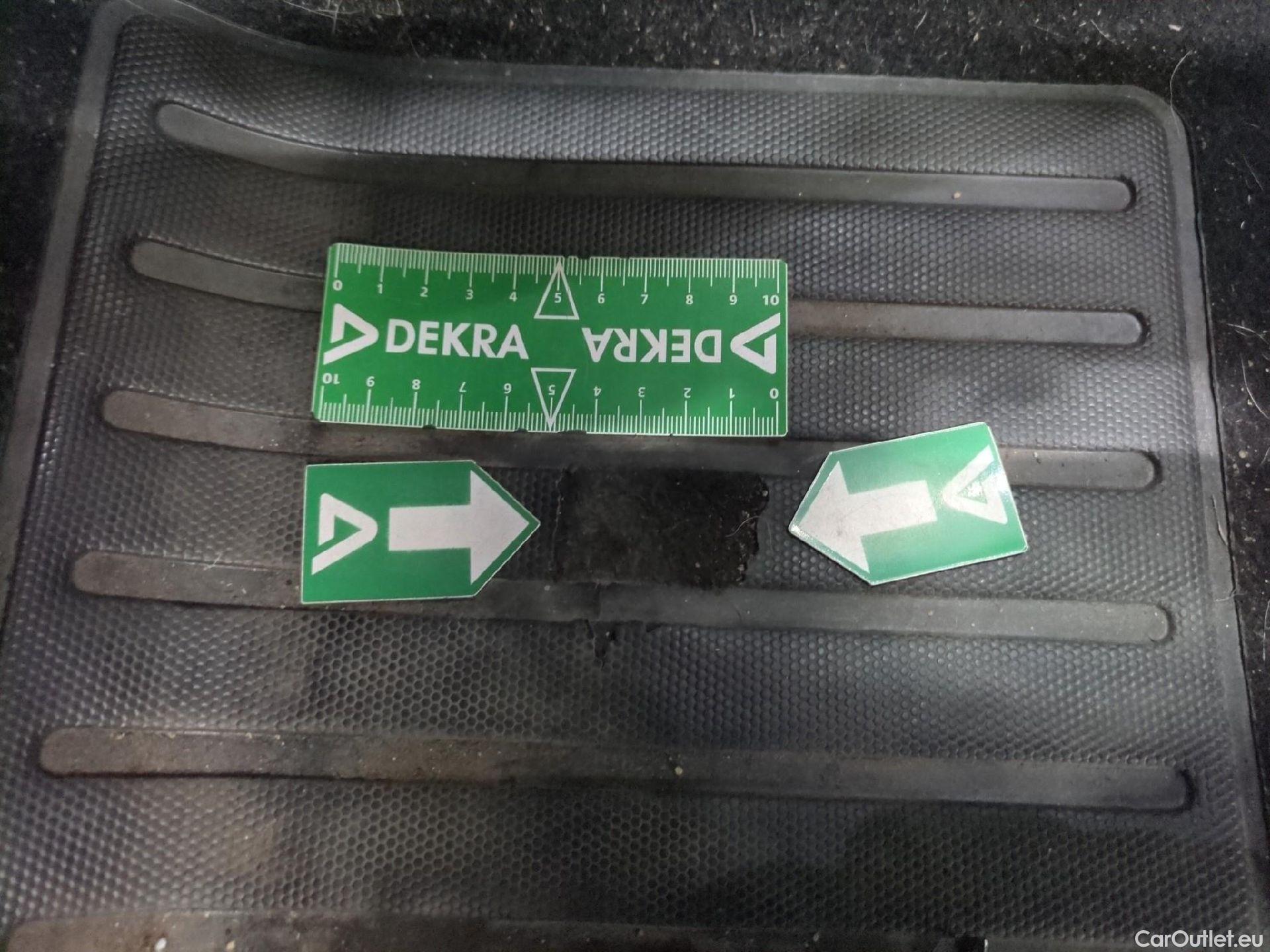  Peugeot  2008  Allure Business 1.5 HDi 110CV BVM6 E6d #35