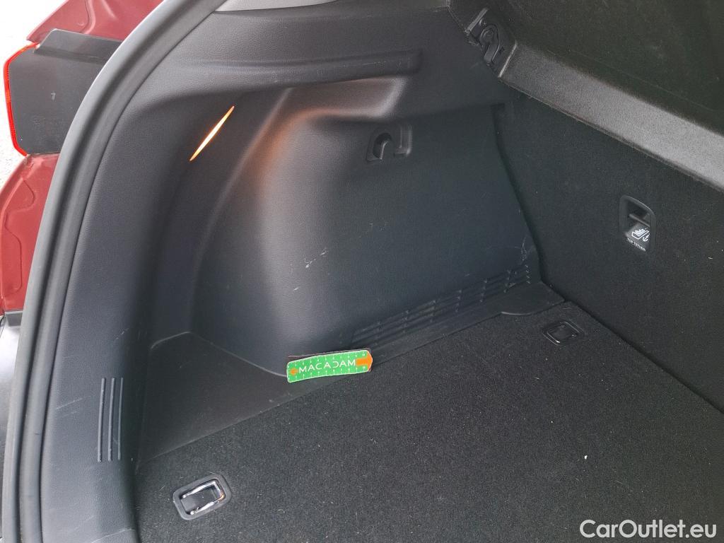  Hyundai  Konna HYUNDAI Kona / 2020 / 5P / SUV 1.6 HYBRID 141 EXECUTIVE HEV #27