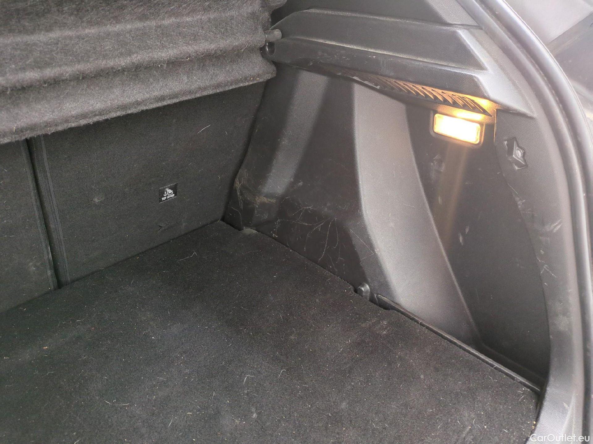  Peugeot  2008  Allure Business 1.5 HDi 110CV BVM6 E6d #3