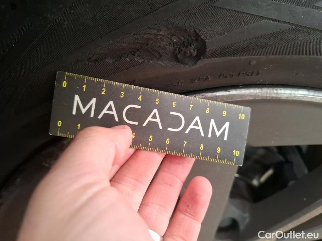  Nissan  Qashqai NISSAN  / 2021 / 5P / Crossover 1.3 MHEV 158ch Xtronic N-Style(SP) #17