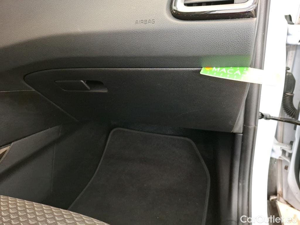  KIA  XCeed KIA  / 2022 / 5P / Crossover 1.6 GDI PHEV LOUNGE DCT6 #21