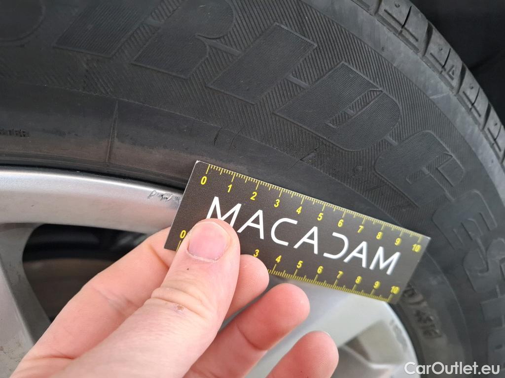  Lexus  NX LEXUS  / 2017 / 5P / SUV 2.5 300H Luxe 4WD AUTO #11