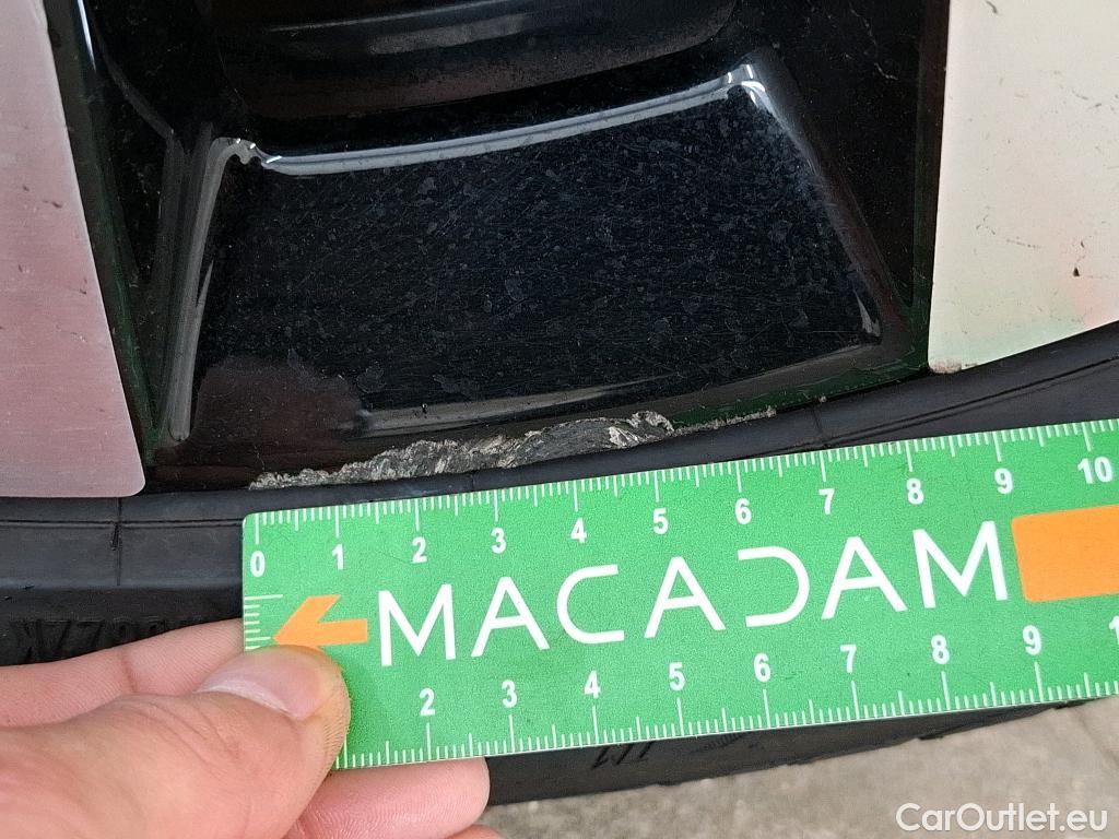  KIA  XCeed KIA  / 2022 / 5P / Crossover 1.6 GDI PHEV LOUNGE DCT6 #16