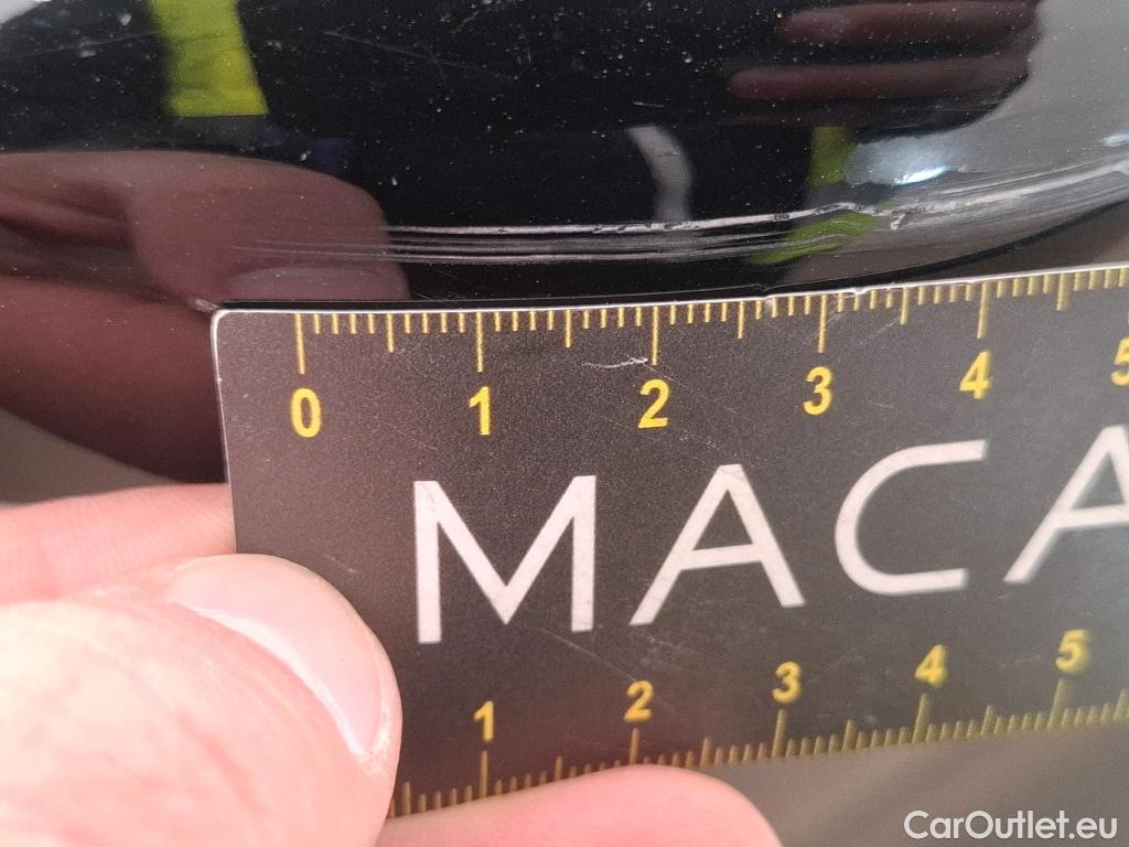  Ford  Kuga FORD  / 2019 / 5P / SUV 2.5 Dur 225 hybrid PHEV Pshift Titanium #35