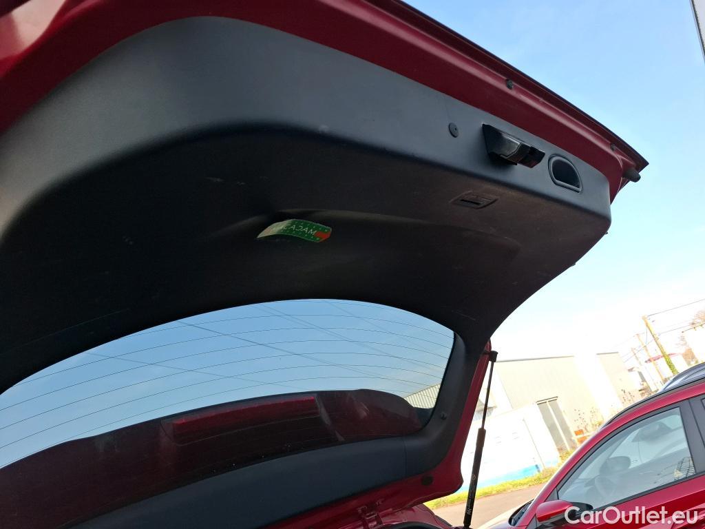  Hyundai  Konna HYUNDAI Kona / 2020 / 5P / SUV 1.6 HYBRID 141 EXECUTIVE HEV #17