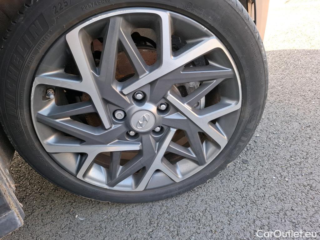  Hyundai  Konna HYUNDAI Kona / 2020 / 5P / SUV 1.6 HYBRID 141 EXECUTIVE HEV #4