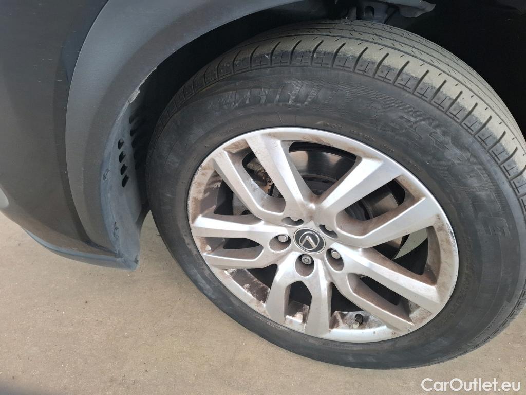  Lexus  NX LEXUS  / 2017 / 5P / SUV 2.5 300H Luxe 4WD AUTO #24