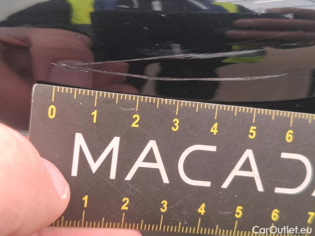  Ford  Kuga FORD  / 2019 / 5P / SUV 2.5 Dur 225 hybrid PHEV Pshift Titanium #38