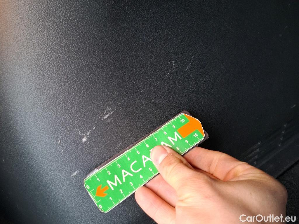  Hyundai  Konna HYUNDAI Kona / 2020 / 5P / SUV 1.6 HYBRID 141 EXECUTIVE HEV #28