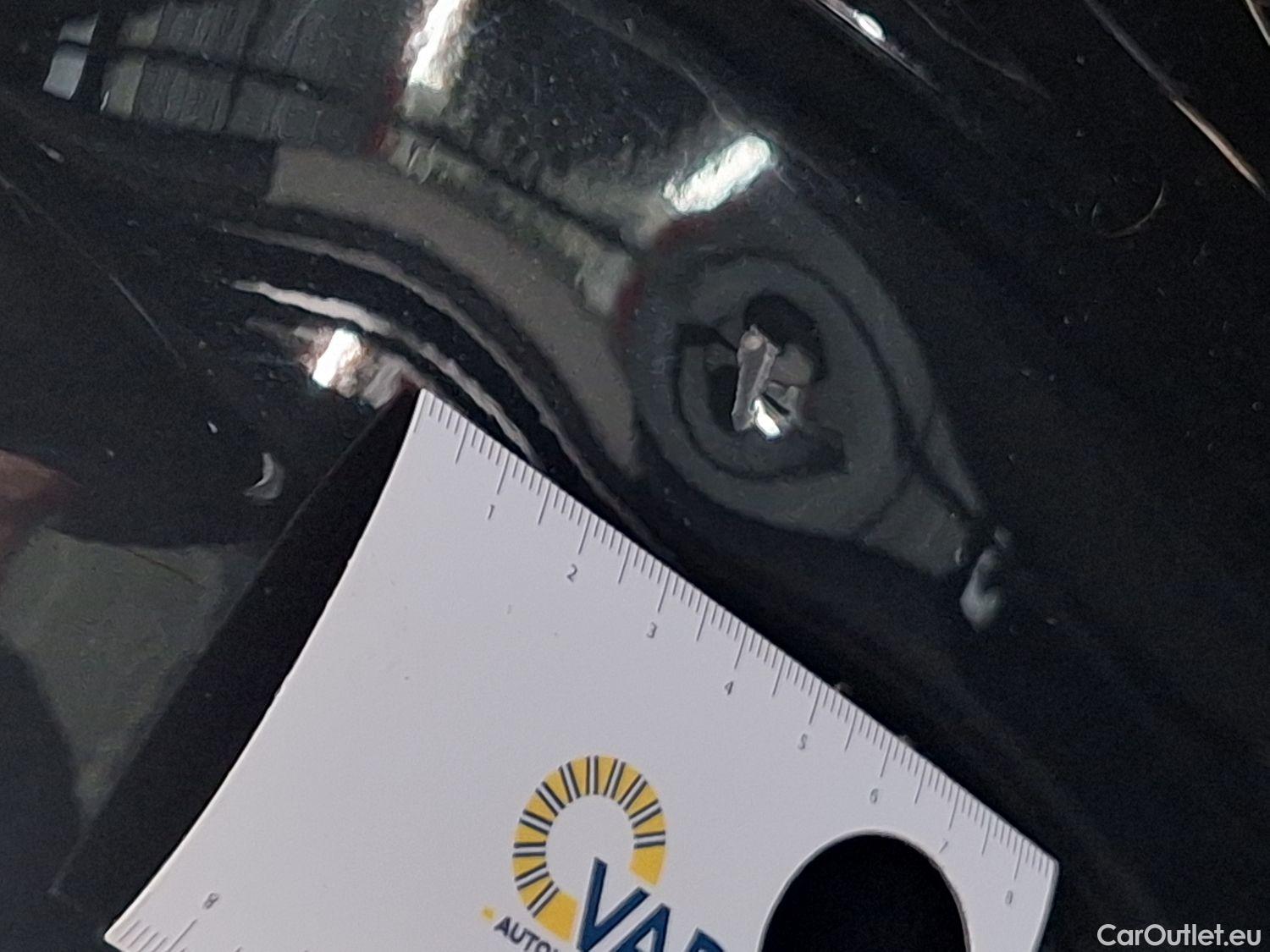  Audi  Q3 Audi,  '18, Audi  35 TDI S tronic S line Business Edition 5d #31