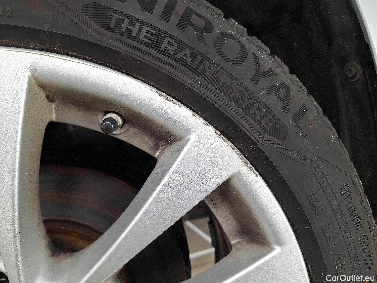  Bmw  Serie 3 BMW, 318D Touring, 318D Touring 100kW Aut. #4