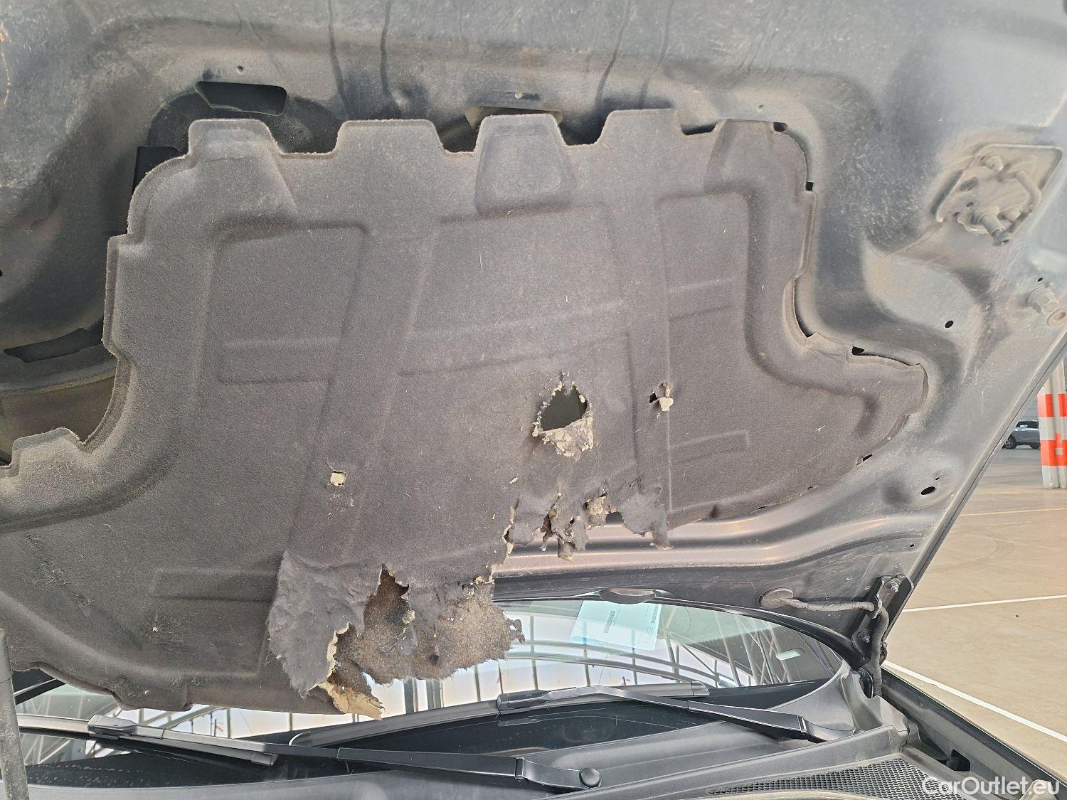  Audi  Q3 Audi,  '18, Audi  35 TDI S tronic S line Business Edition 5d #40