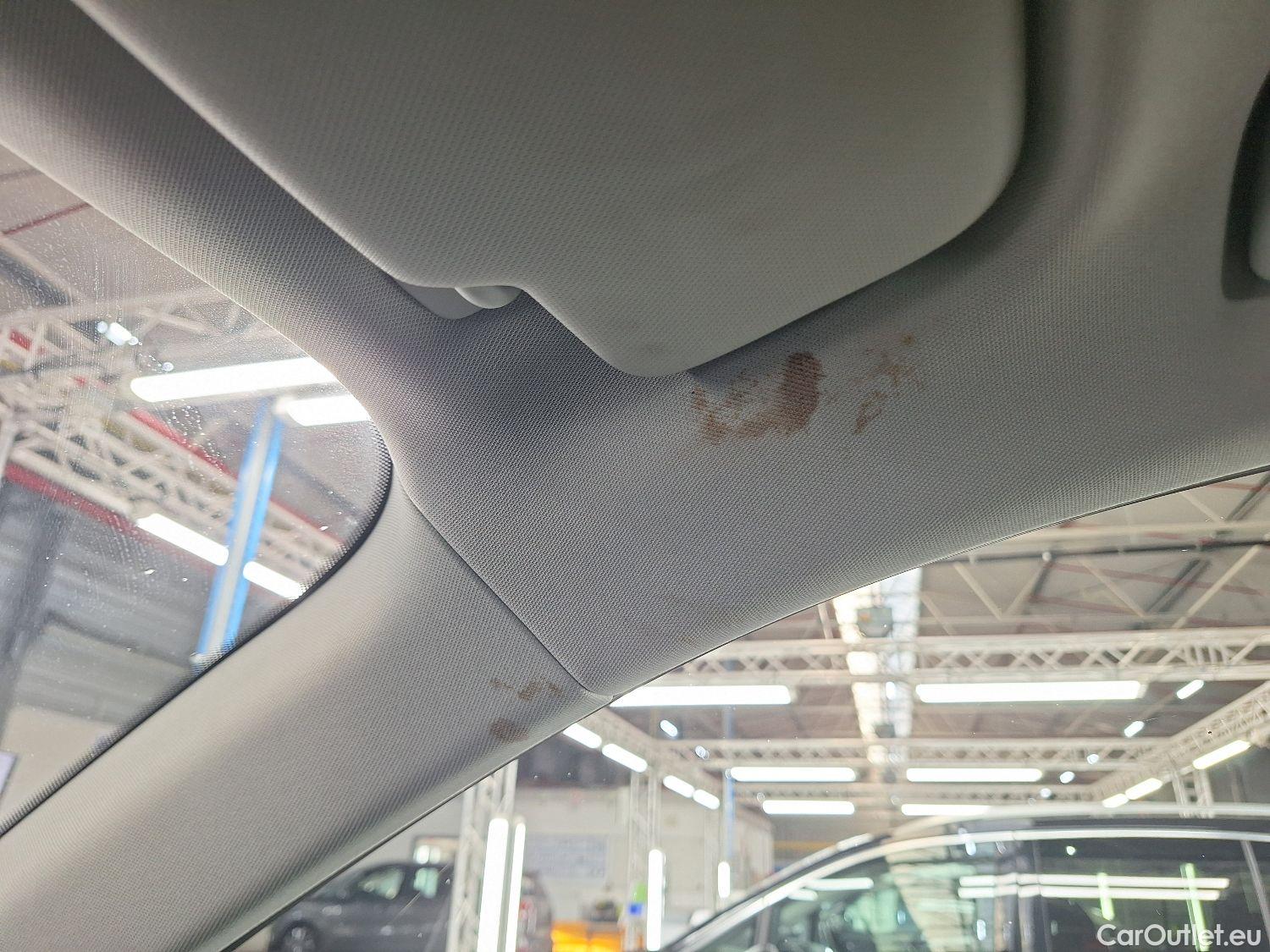  Audi  Q3 Audi,  '18, Audi  35 TDI S tronic S line Business Edition 5d #43