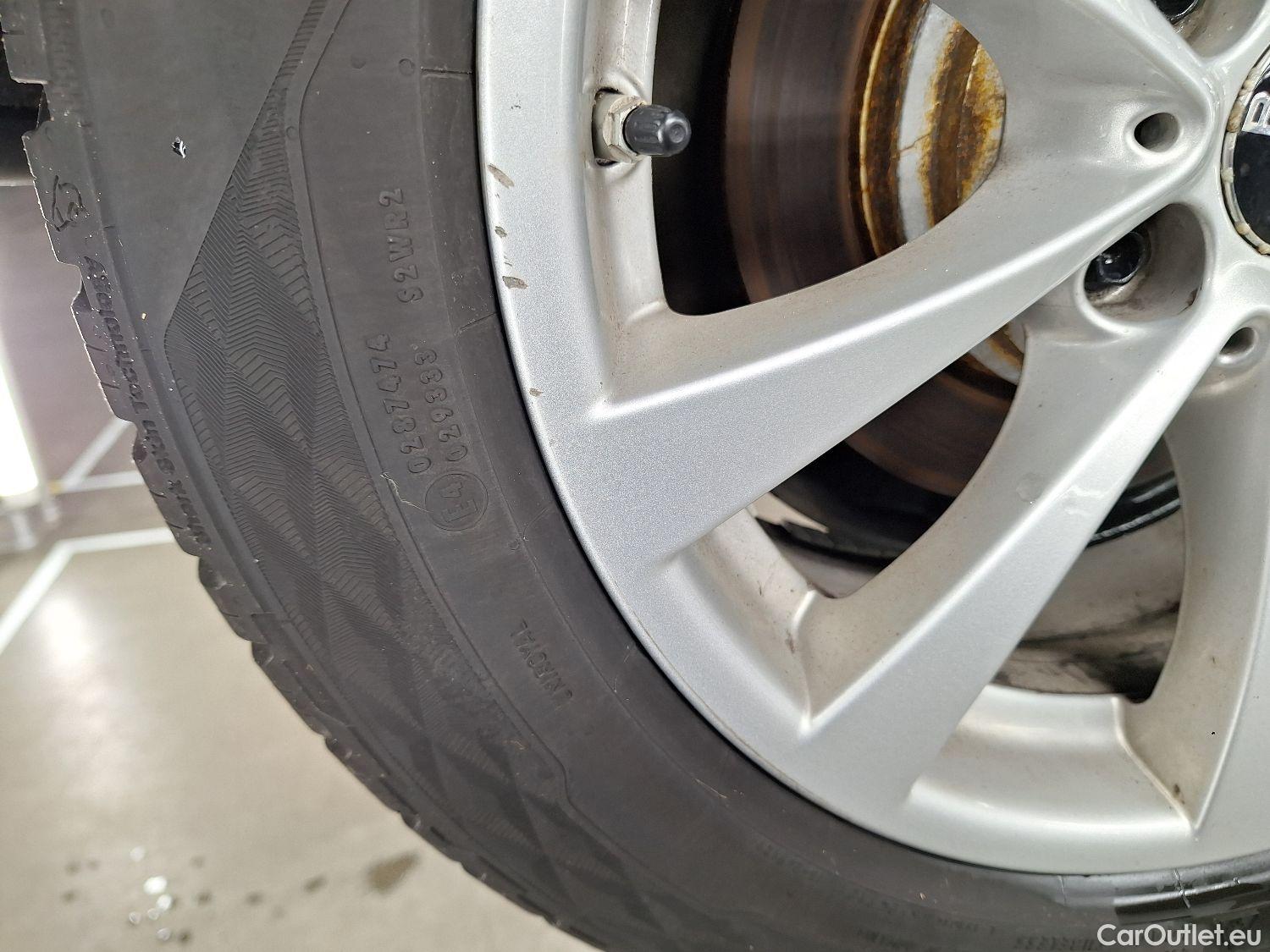  Bmw  Serie 3 BMW, 318D Touring, 318D Touring 100kW Aut. #9