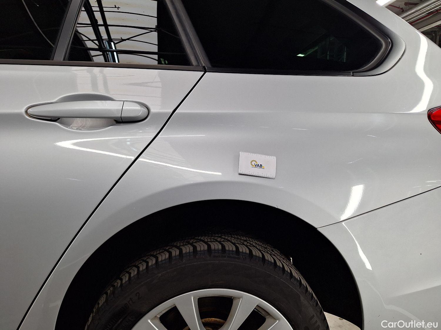  Bmw  Serie 3 BMW, 318D Touring, 318D Touring 100kW Aut. #32