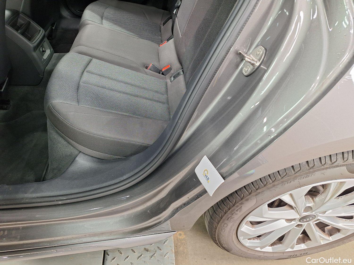  Audi  A4 Audi,  Berline FL'19, Audi  2.0 35 TFSi 110kW S tronic Advanced 4d #9