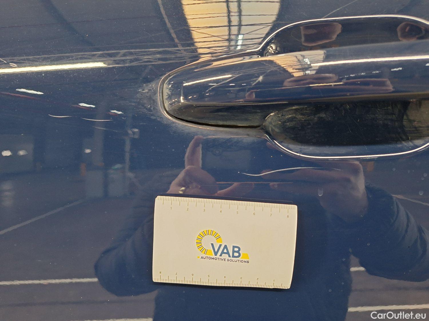  Ford  Kuga Ford,  '19, Ford  2.5i PHEV Aut. 165kW Titanium 5d #29