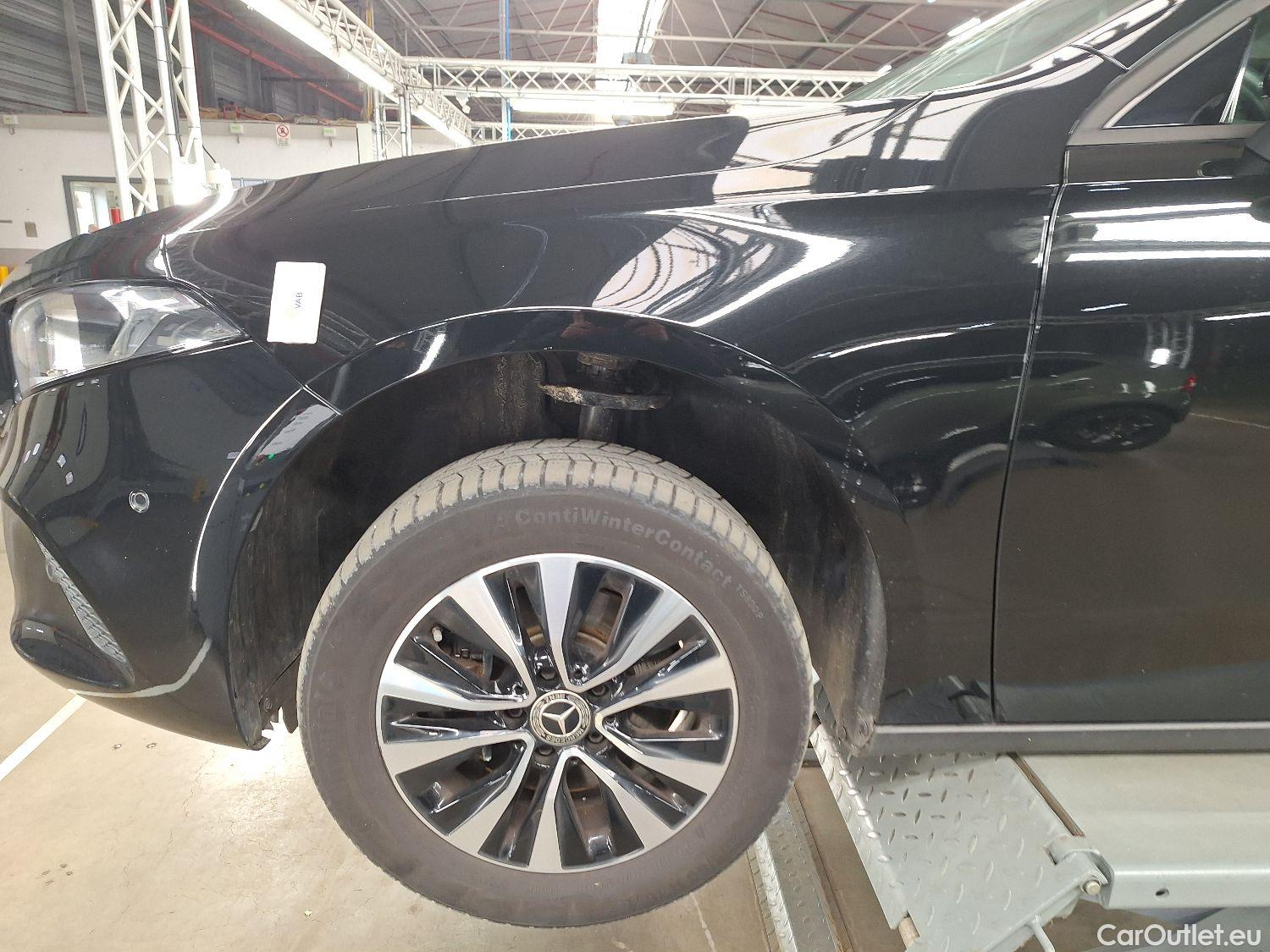  Mercedes  A-Klasse Mercedes, A-Class Berline '18, Mercedes-Benz  Limousine A 180d DCT Busine #11