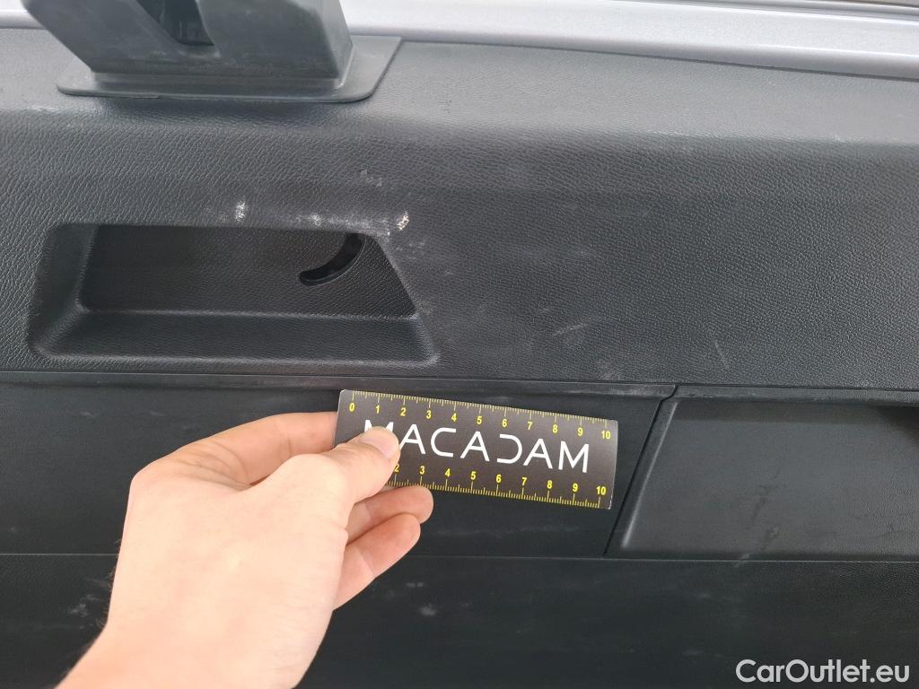  Seat  Leon SEAT  Sportstourer / 2020 / 5P / Break 2.0 TDI 150 DSG SS Style Business / VO RECONDITIONNE - PHOTOS AVANT RECONDITIONNEMENT #12