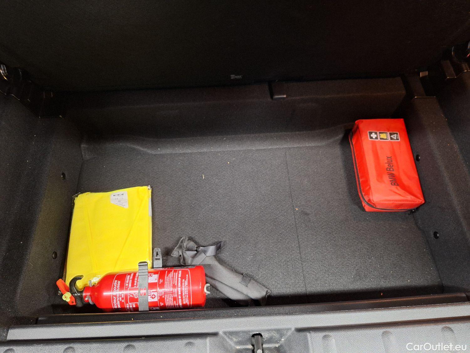  Mini  Cooper MINI, Mini 5d '14, Mini 5 door One 5d #1