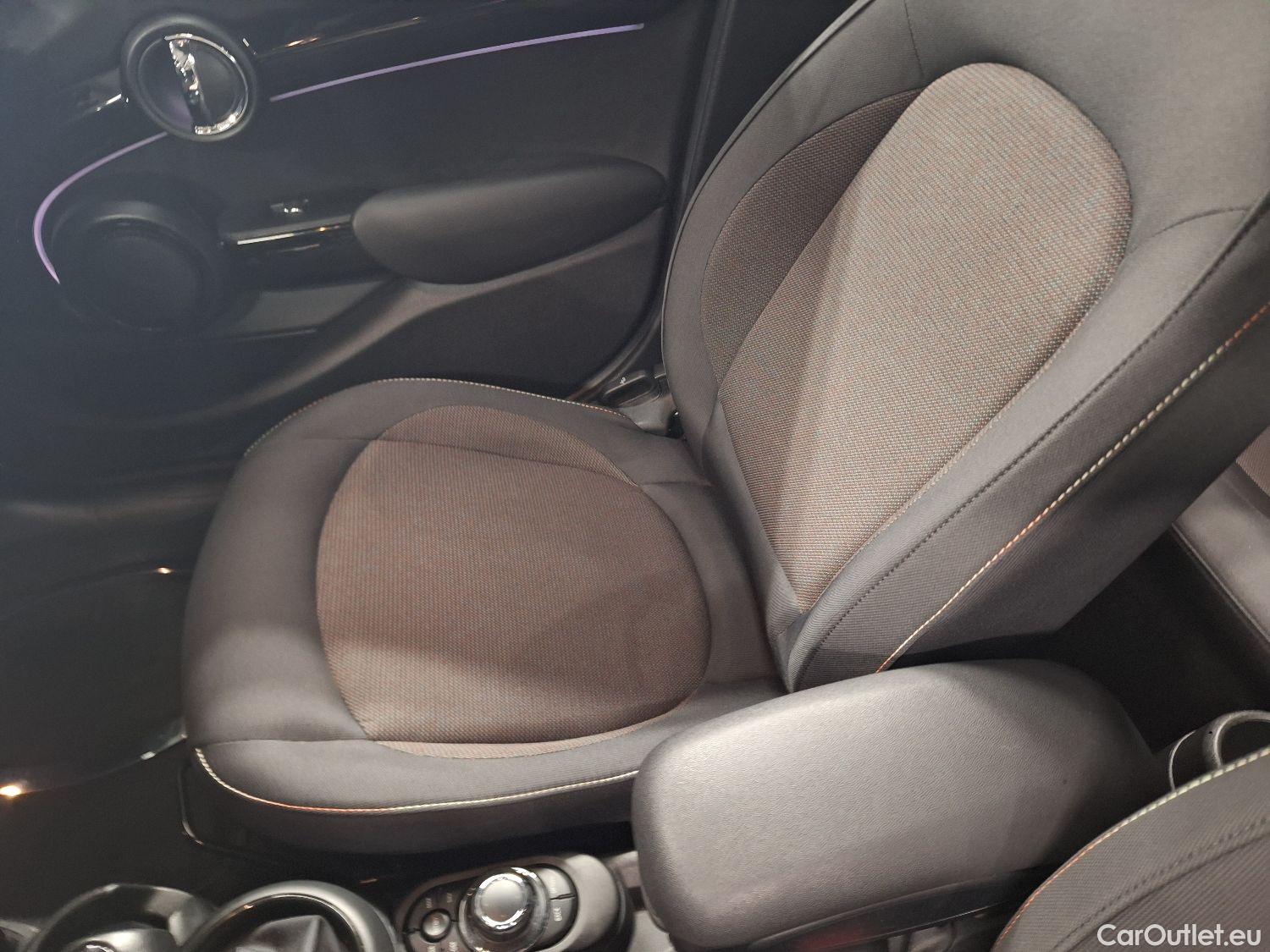  Mini  Cooper MINI, Mini 5d '14, Mini 5 door One 5d #30