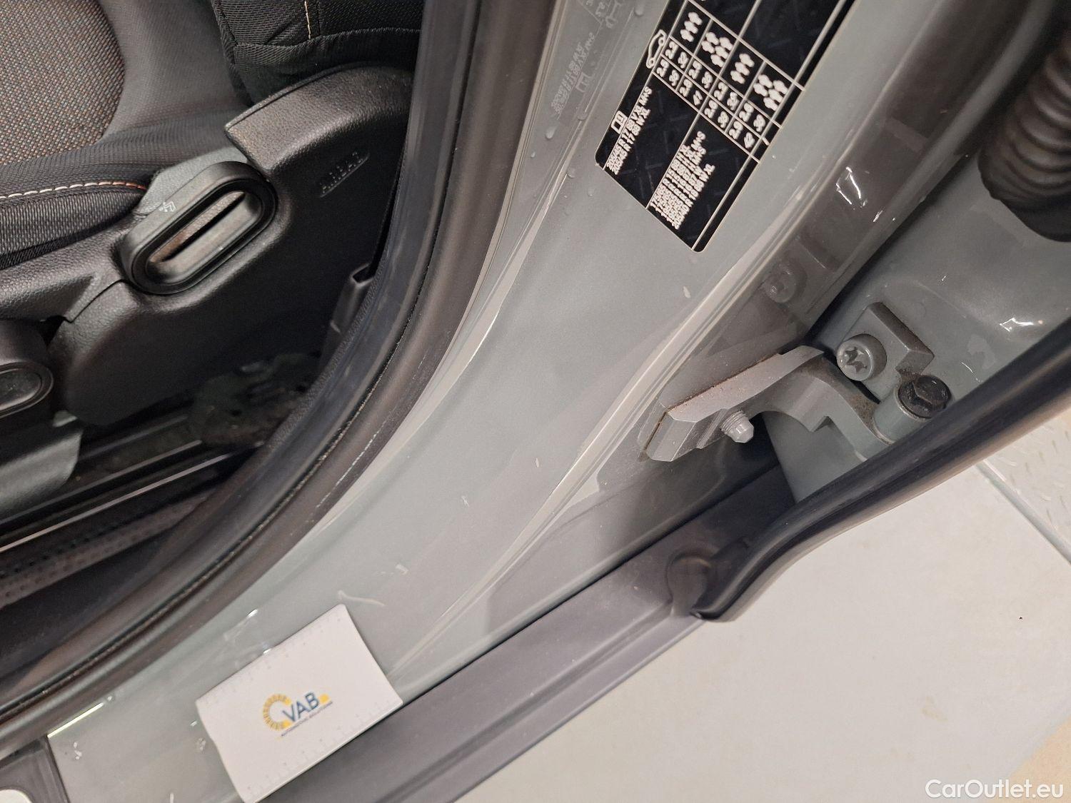  Mini  Cooper MINI, Mini 5d '14, Mini 5 door One 5d #33