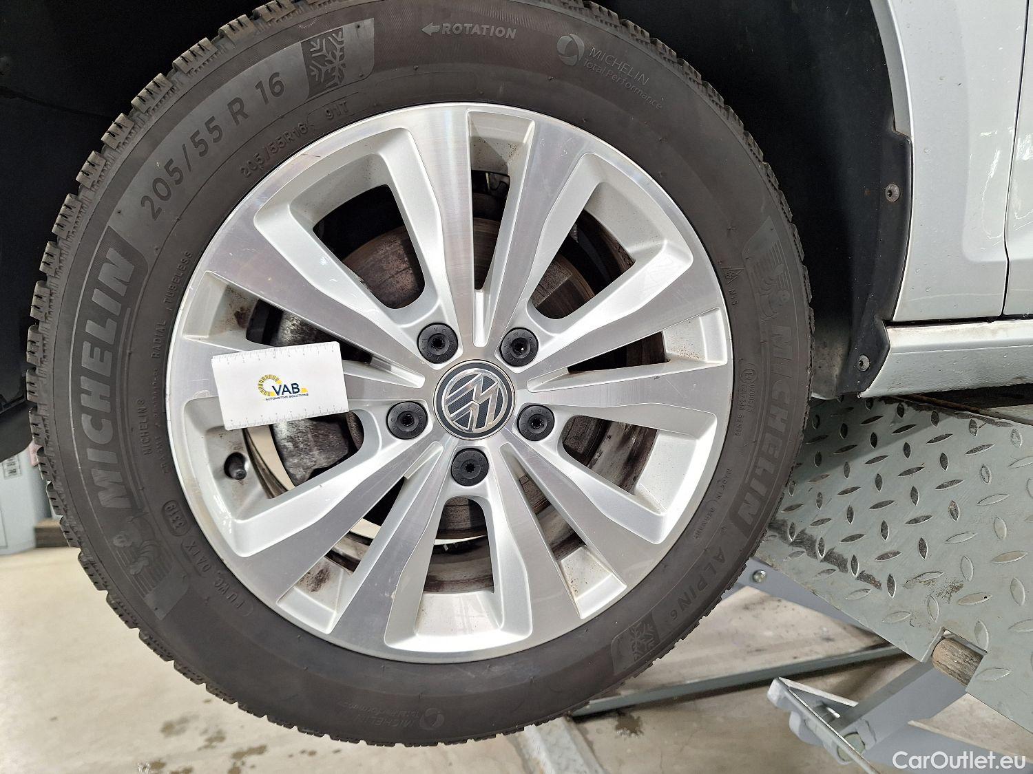  Volkswagen  Golf  VW, VII FL'16, Volkswagen VII 1.5 TSi BlueMotion Comfortline #16