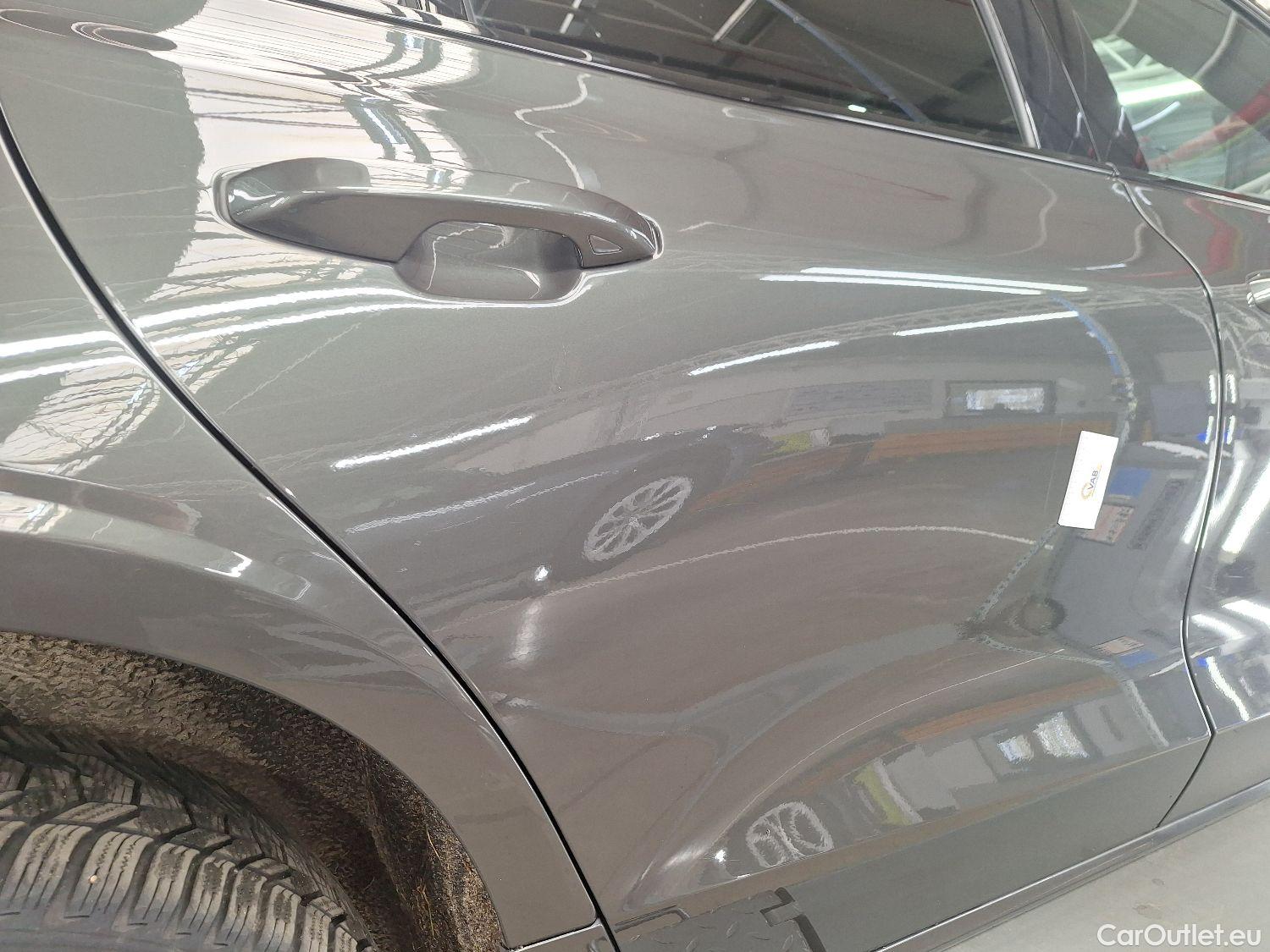  Volvo  V60 Volvo,  '18, Volvo  T6 Recharge 4x4 Geartronic R-Design 5d #23