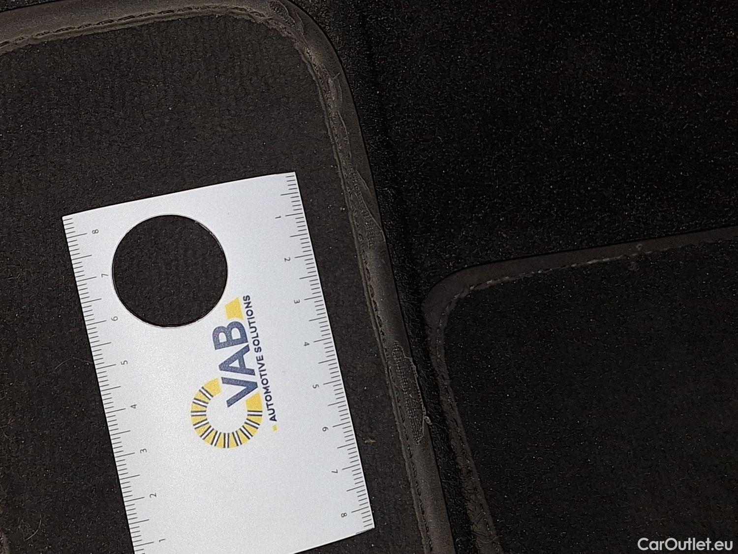  Mercedes  A-Klasse Mercedes, A-Class '18, Mercedes-Benz  A 180 d Business Solution A #122