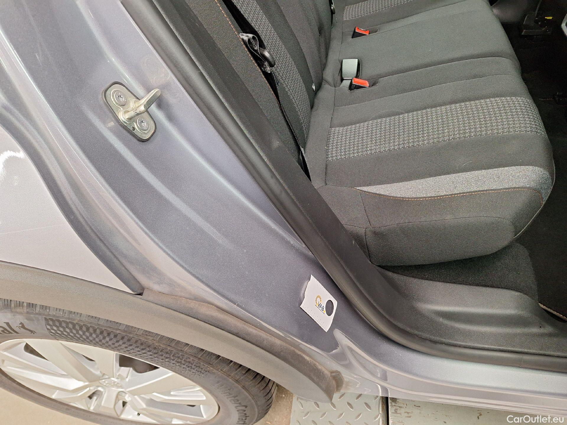  Peugeot  3008 Peugeot,  FL'20, Peugeot  1.5 BlueHDi 96kW S&S EAT8 Active Pack #14