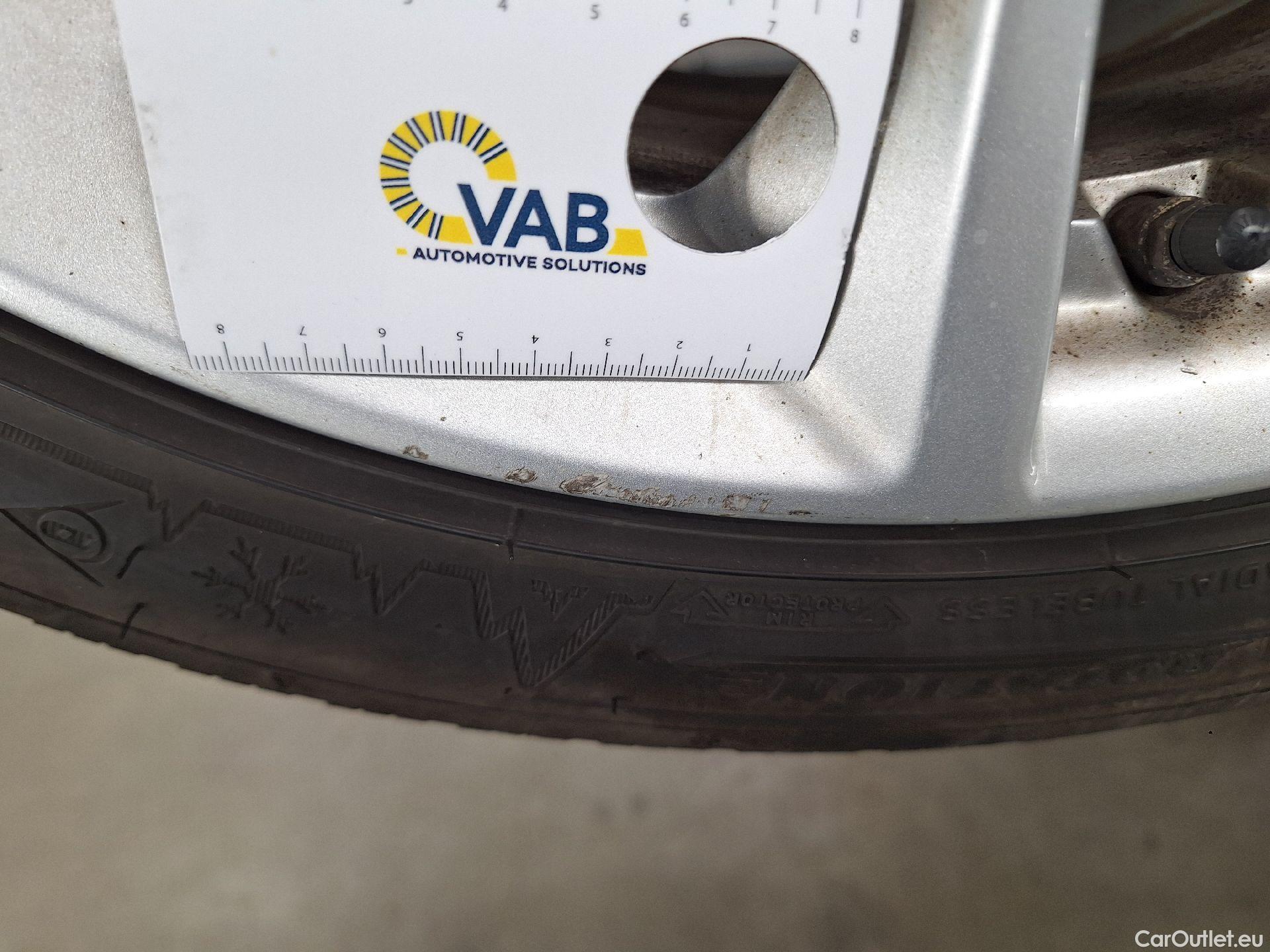  Bmw  Serie 2 BMW, 2-serie Gr.Coupé '19, BMW 2 Reeks Gran Coupé 216dA (85kW) 4d #38