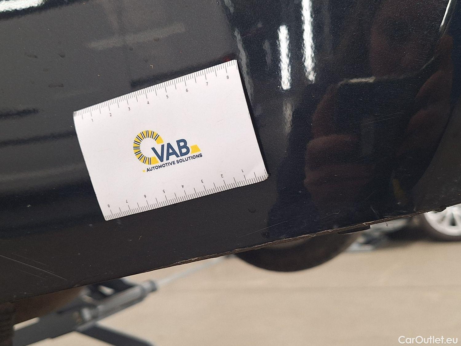  Toyota  Corolla Toyota,  TS '19, Toyota  Touring Sports 1.8 Hybrid Dynamic e #23