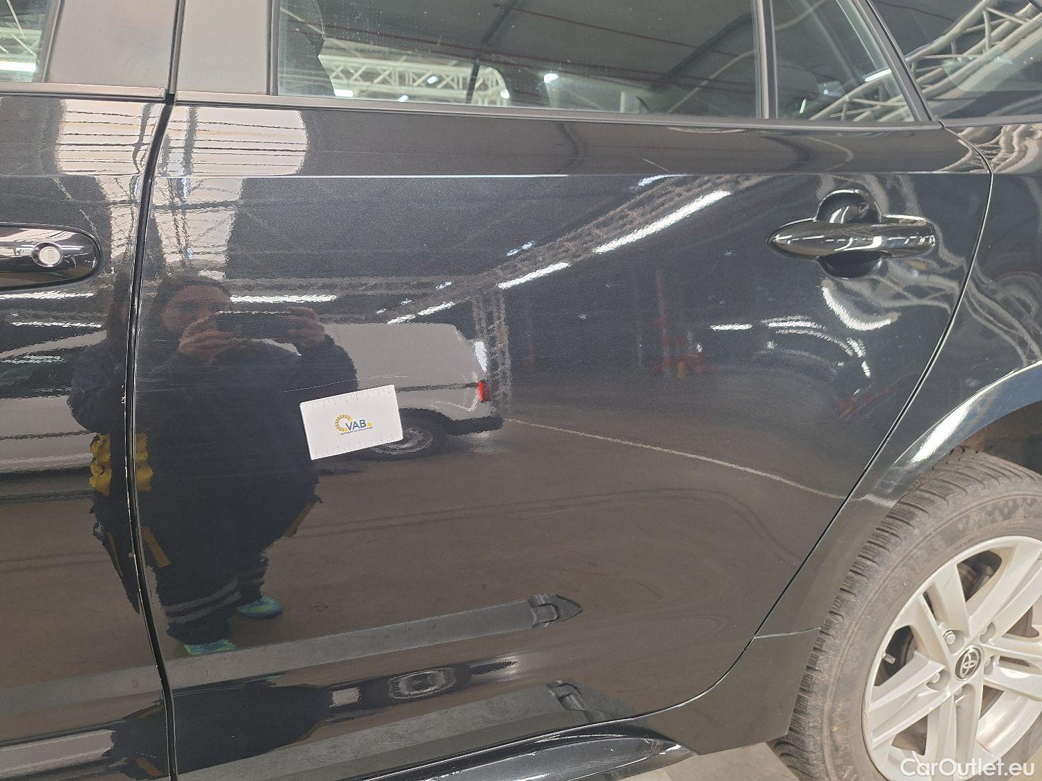  Toyota  Corolla Toyota,  TS '19, Toyota  Touring Sports 1.8 Hybrid Dynamic e #32