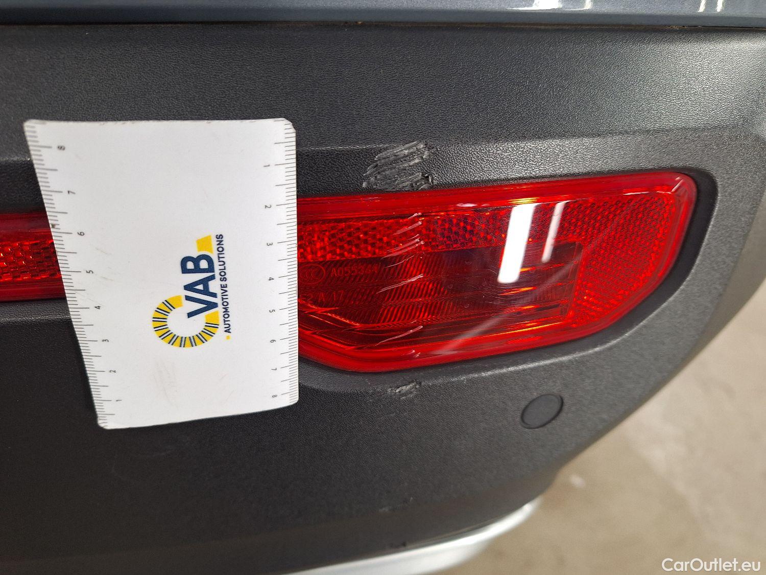  Volvo  XC 40 Volvo, XC40 '17, Volvo XC40 T5 Twin Engine Momentum Pro 5d #19