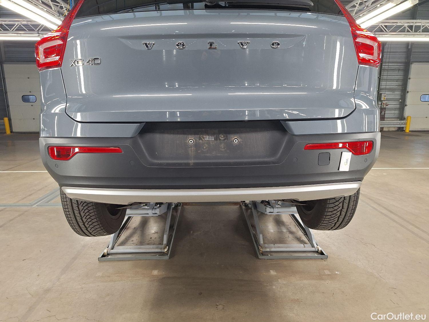  Volvo  XC 40 Volvo, XC40 '17, Volvo XC40 T5 Twin Engine Momentum Pro 5d #20