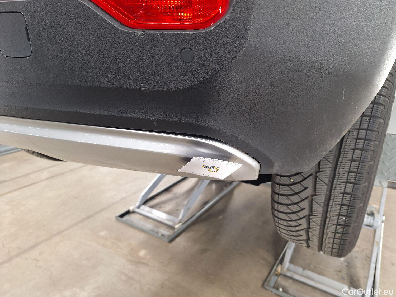  Volvo  XC 40 Volvo, XC40 '17, Volvo XC40 T5 Twin Engine Momentum Pro 5d #9