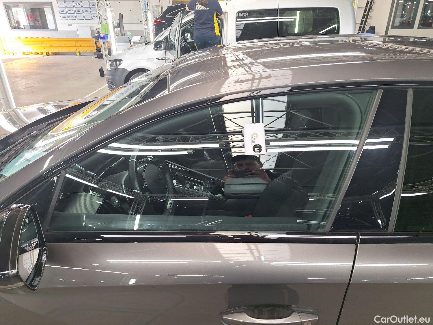  Peugeot  508 Peugeot,  '18, Peugeot  1.5 BlueHDi 130 S&S EAT8 GT 5d #1