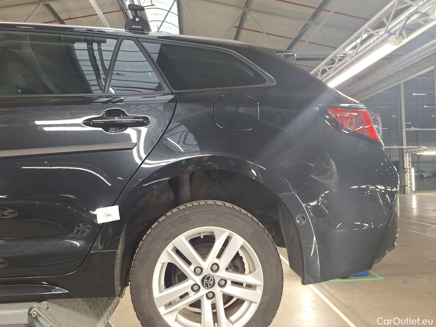  Toyota  Corolla Toyota,  TS '19, Toyota  Touring Sports 1.8 Hybrid Dynamic e #14