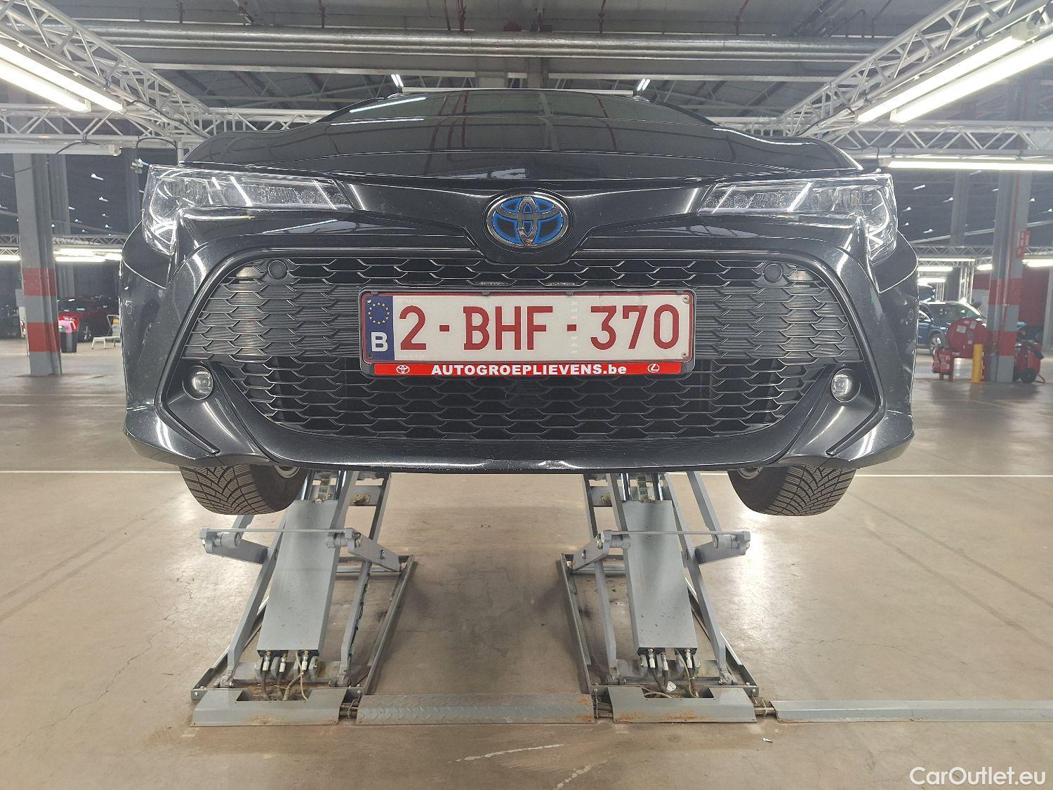  Toyota  Corolla Toyota,  TS '19, Toyota  Touring Sports 1.8 Hybrid Dynamic e #4