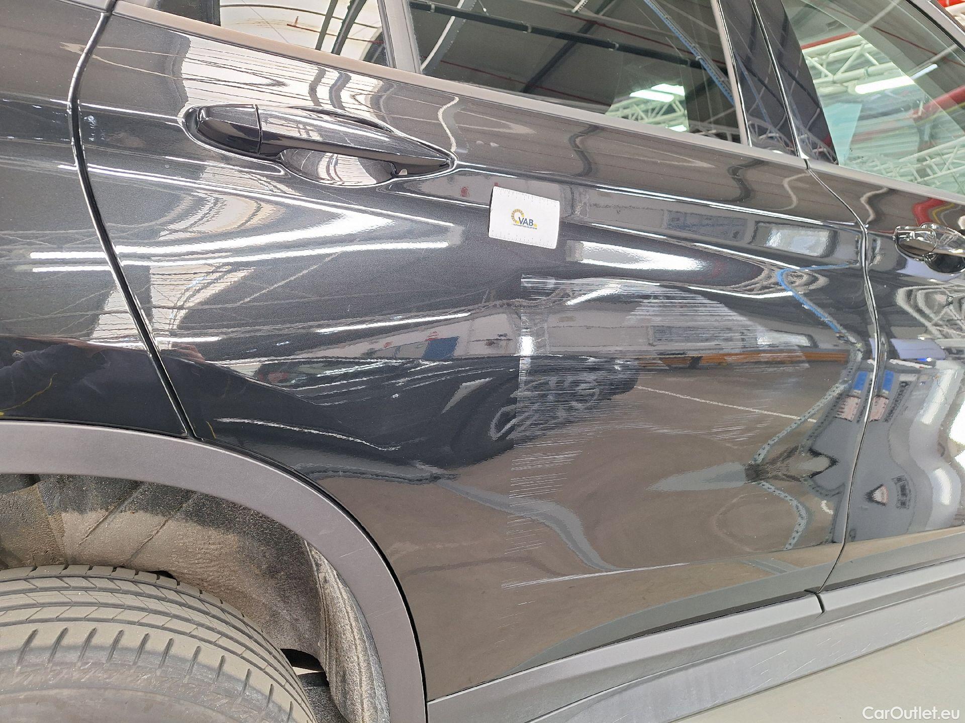  Bmw  X1 BMW,  FL'19, BMW  xDrive20d (120 kW) 5d #19