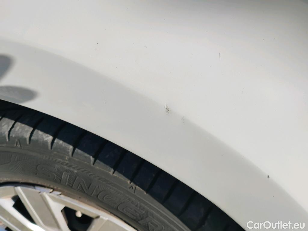  Volkswagen  Up VOLKSWAGEN e-! / 2016 / 5P / berlina con portón 61kW (83CV) #35