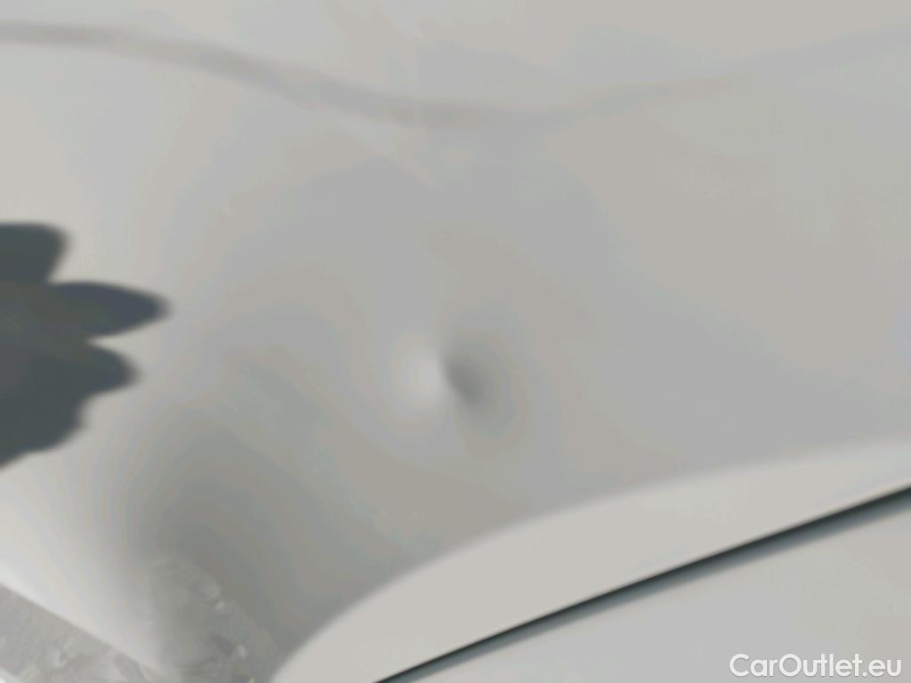  Volkswagen  Up VOLKSWAGEN e-! / 2016 / 5P / berlina con portón 61kW (83CV) #31