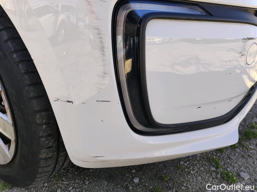  Volkswagen  Up VOLKSWAGEN e-! / 2016 / 5P / berlina con portón 61kW (83CV) #14